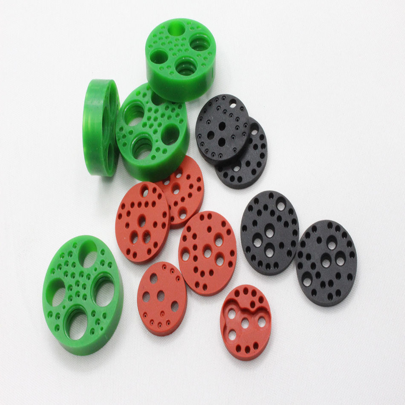 Requerimento do cliente Conectores de fio de múltiplos pinos com vedação flutuante e vedações de borracha de silicone
