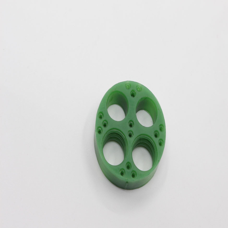 Requerimento do cliente Conectores de fio de múltiplos pinos com vedação flutuante e vedações de borracha de silicone